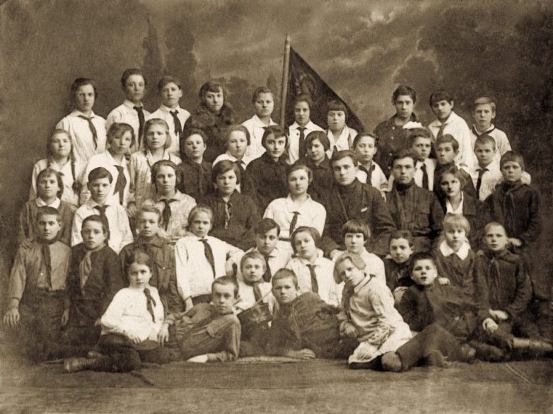 1923 год. Ливенские пионеры.