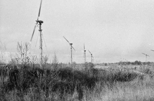 Ветряные мельницы на острове Сааремаа Эстонской ССР, 1989.