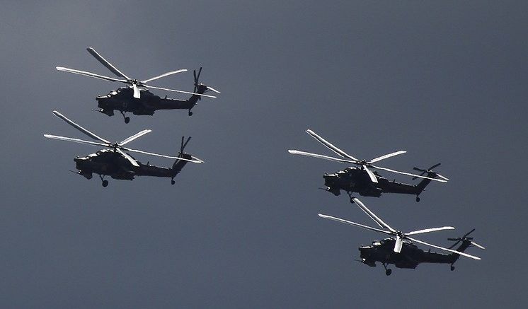 Хищные птицы армии ТАСС рассказывает о секретах пилотажа "Беркутов", их вертолетах и истории авиагруппы