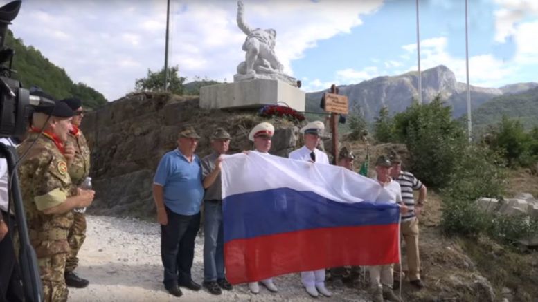 В Италии открыли памятник геройски погибшему в Сирии Александру Прохоренко