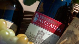 Крымское вино признано одним из лучших брендов России для развития агротуризма